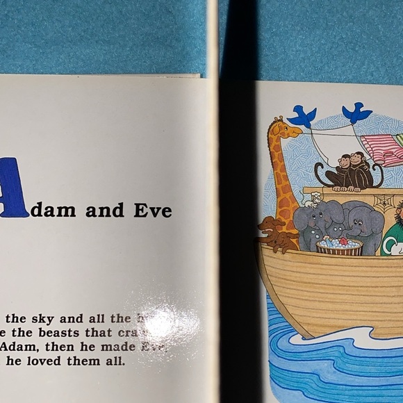 GOD LOVES ME Baby Bible board book by Susan Elizabeth Beck 1999 infant - 2 years - Picture 7 of 10